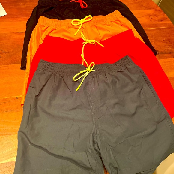 NEW!! 11 PAIRS OF BRAND NEW Swimming Shorts, V Workout Shorts & Golf Shorts!! - Picture 2 of 15